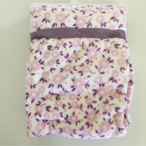 NEW Baby Blanket Lightweight Purple Floral Bunny Appliqué | Duck Duck Goose - Picture 4 of 4